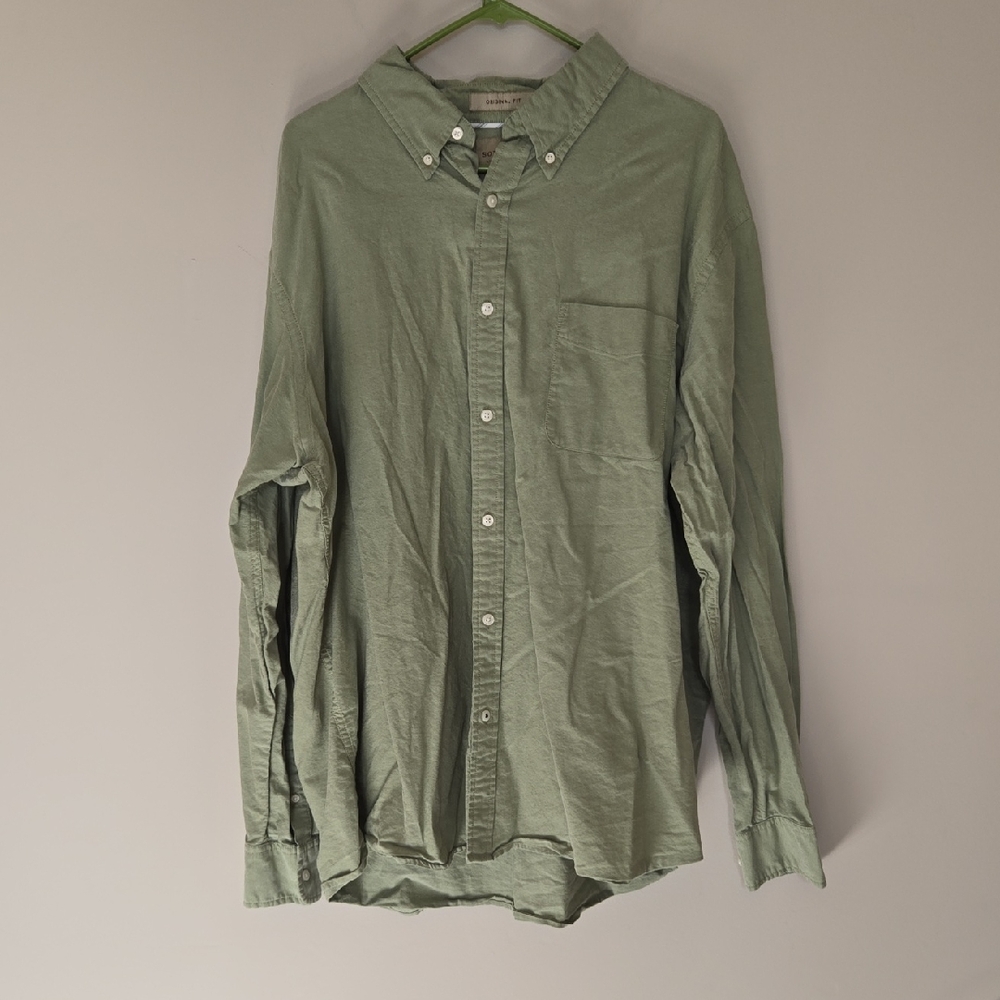Men's Sage Green Button-Down Shirt
